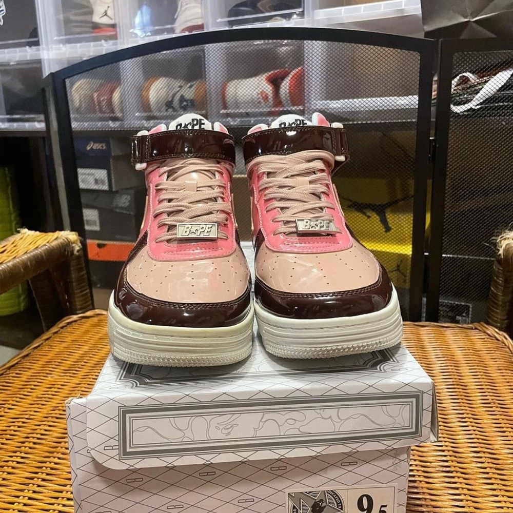 Bape stas size 9.5 pink brown